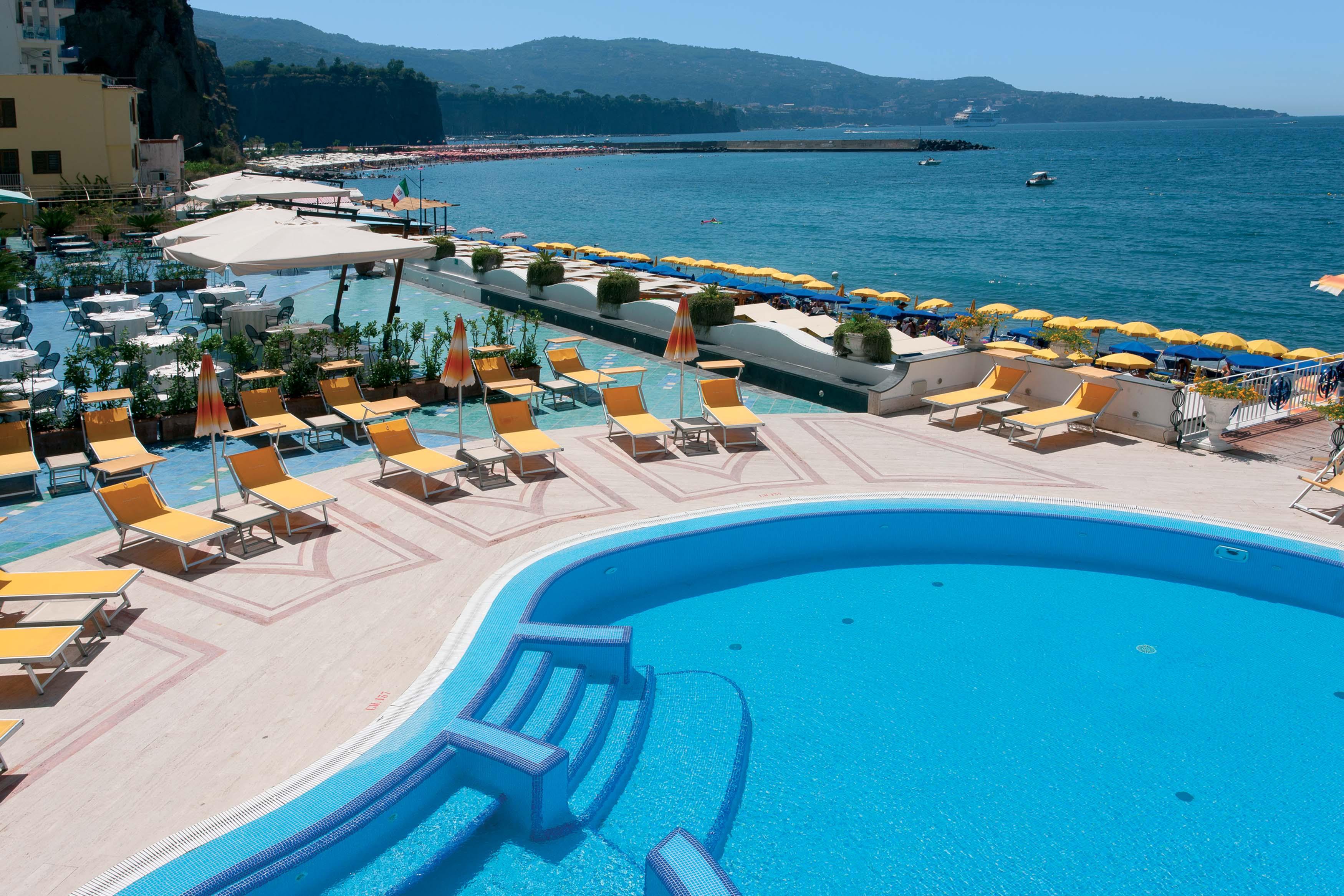 Alimuri Bay Resort Meta Kültér fotó