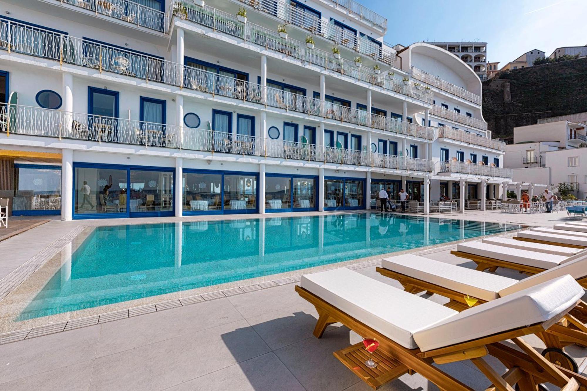 Alimuri Bay Resort Meta Kültér fotó